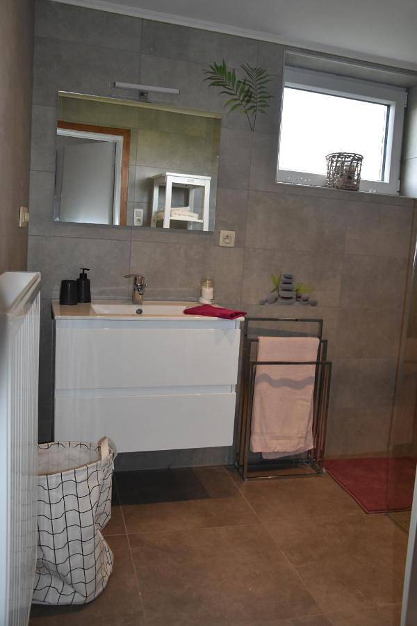 Four-Bedroom House in Tournai, Hainaut