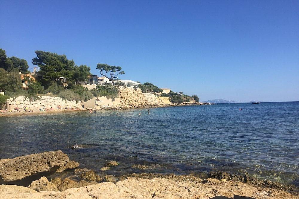 Appartement entier, Beautiful T3, sea view terrace, near beach in Sausset-les-Pins, Région d'Istres