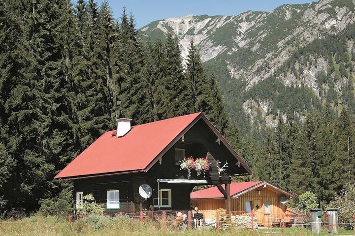 Blockhütte für 2 Personen, mit Pool und Garten, mit Haustier in Eben am Achensee - 3