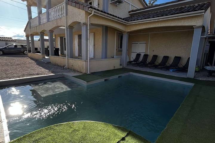 Villa pour 8 personnes, avec Balcon et Terrasse