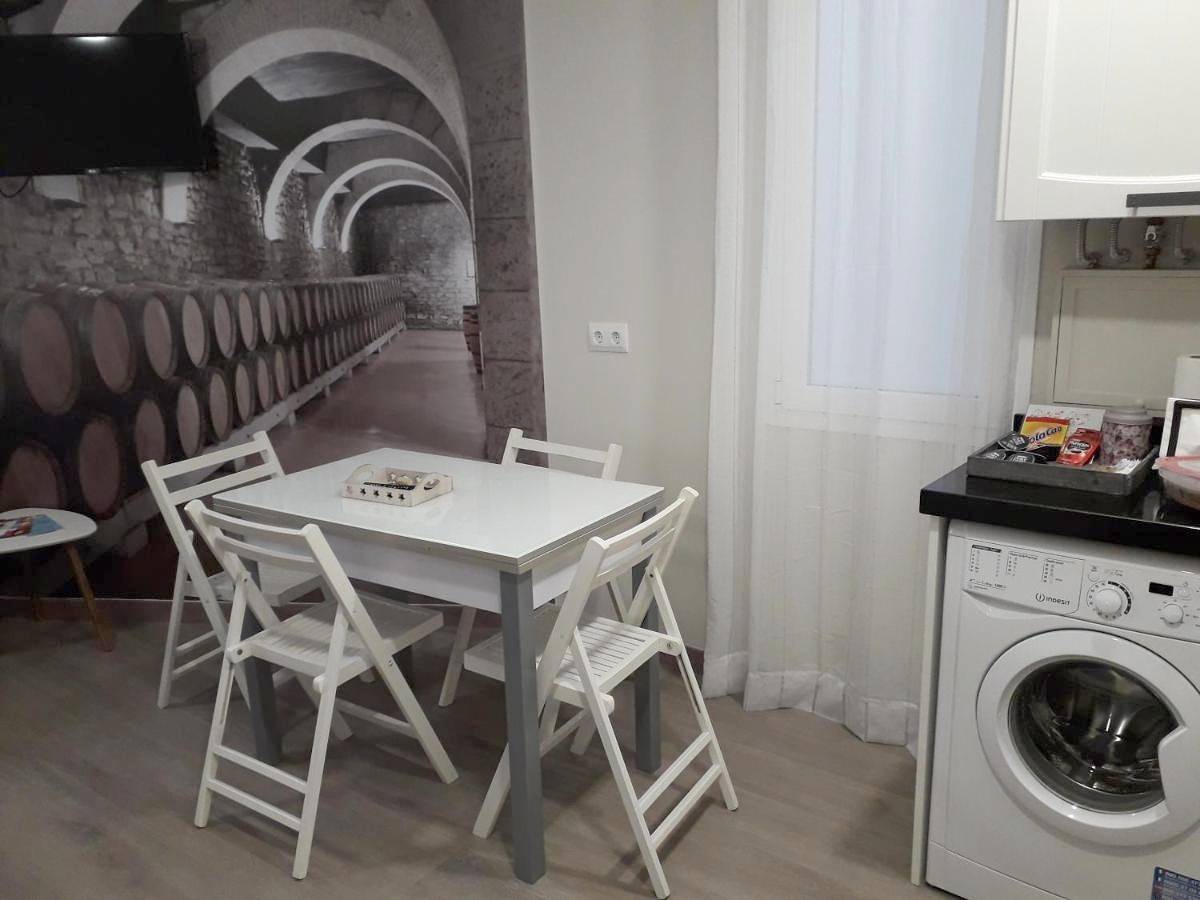 Apartamento entero, Céntrico y acogedor en tierra de vinos in Logroño, Provincia de La Rioja