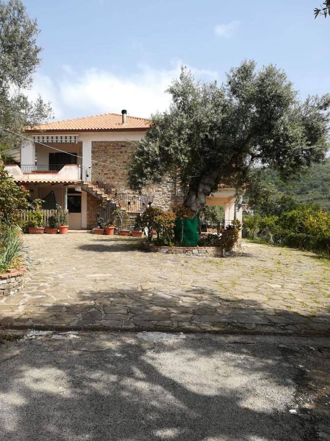 B&b per 2 persone, con Terrazza e Giardino nonché Panorama a Montecorice