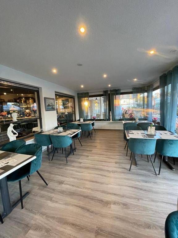 Strandhotel Deichläufer - Doppelzimmer in Tossens, Butjadingen