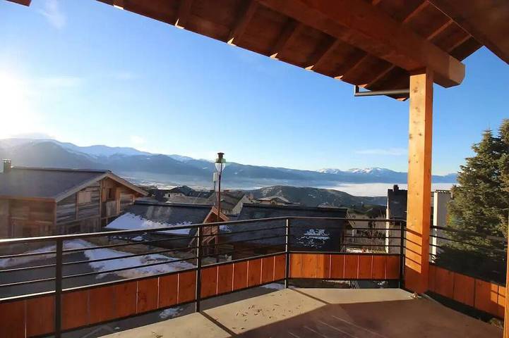 Gîte pour 10 personnes, animaux acceptés dans Office De Tourisme De Font Romeu