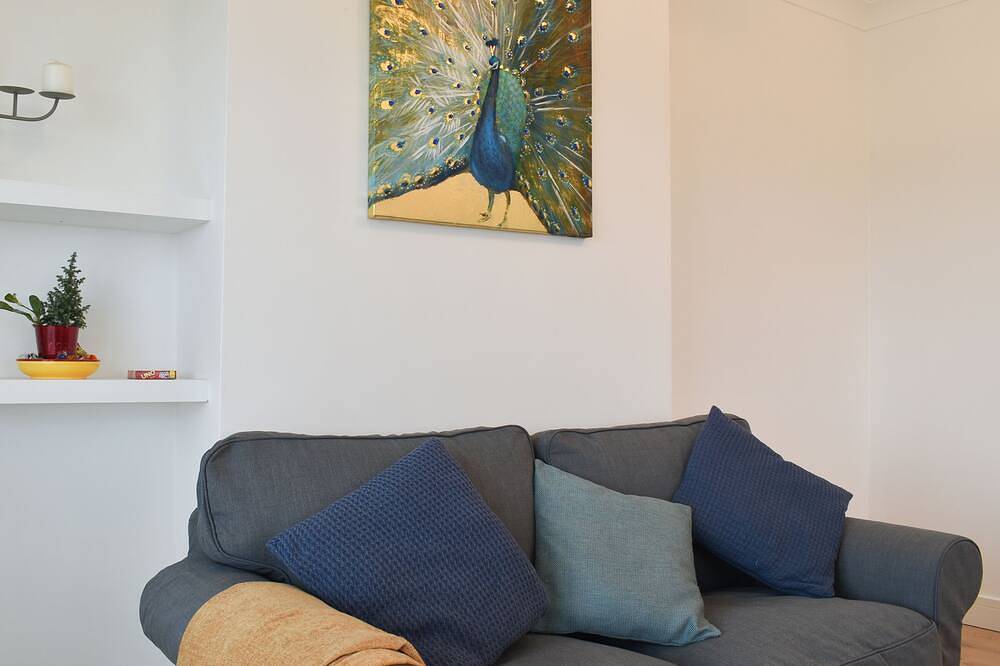 1 bedroom accommodation in Hawley in Sutton-at-Hone and Hawley, Dartford
