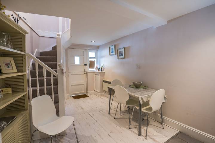 Gîte pour 4 personnes, avec jardin à Torquay - 2