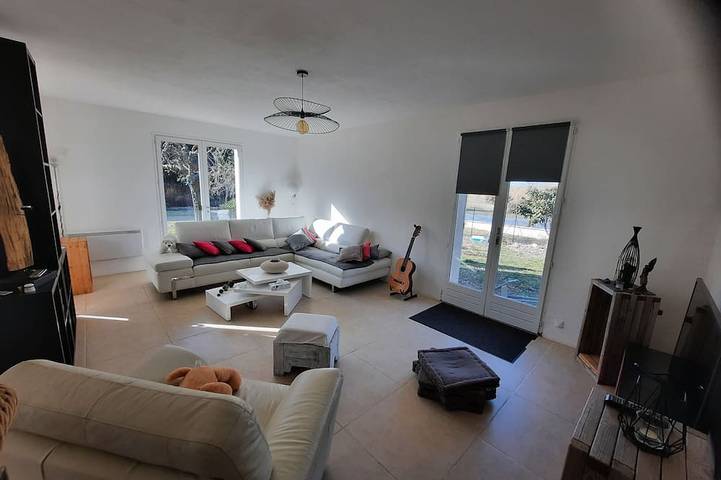 Location de vacances pour 6 personnes, avec jardin et terrasse à Richerenches - 3