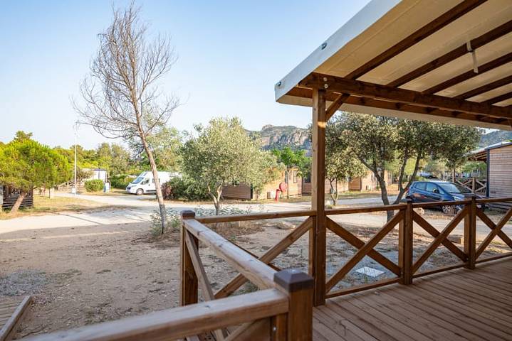 Caravane pour 4 personnes, avec vue sur le lac à Le Muy - 3