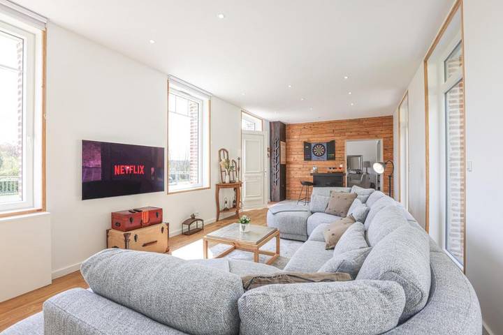 Location de vacances pour 12 personnes, avec jacuzzi et jardin à Preures - 4