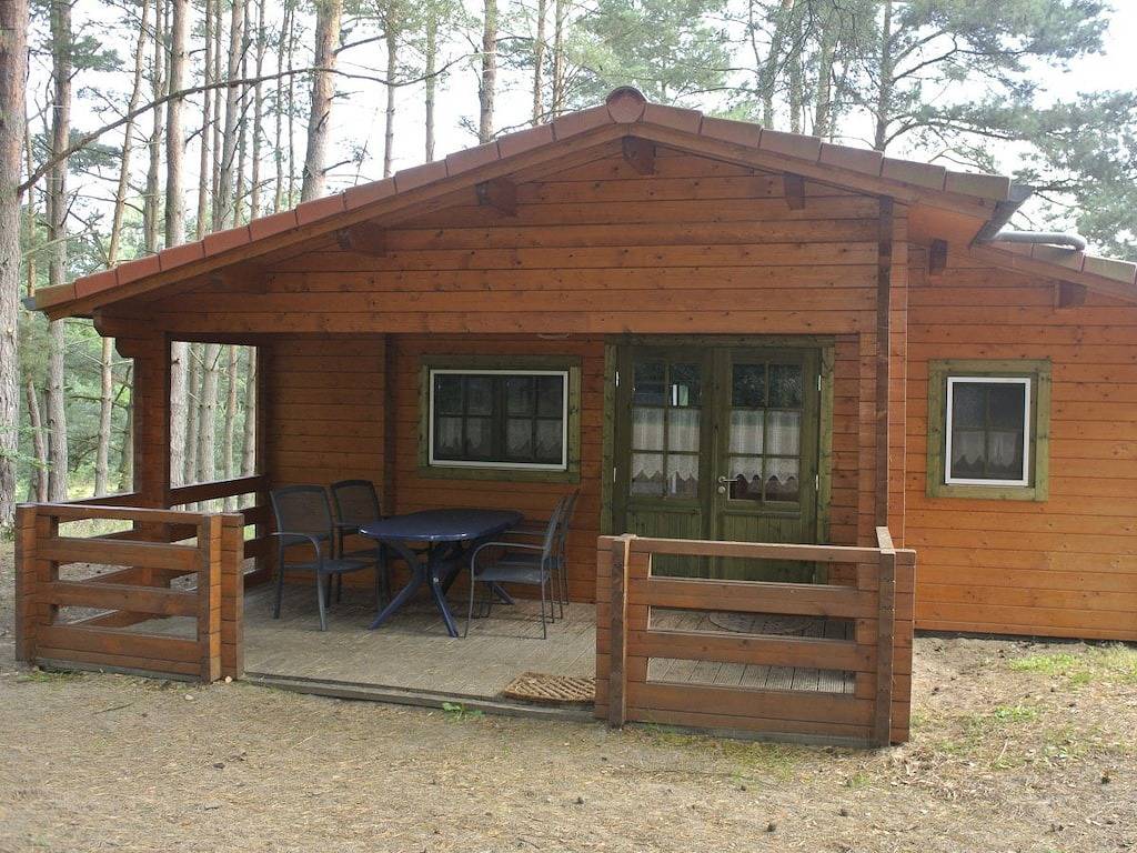 Mit Sauna und Boot am See "D" in Badestrand Pian, Himmelpfort