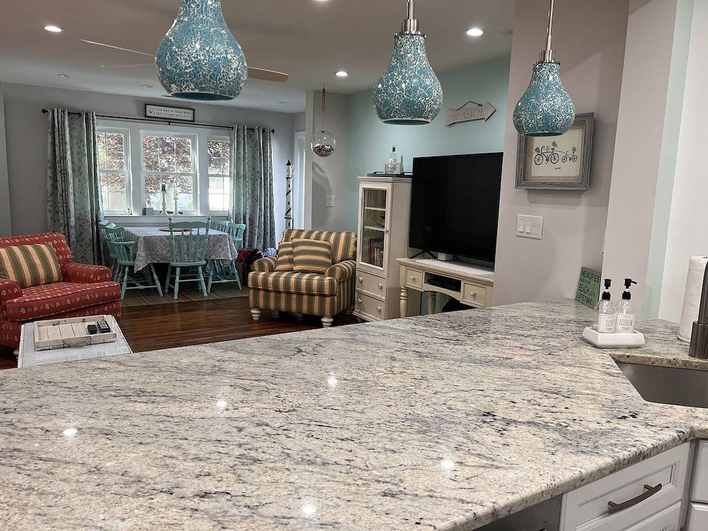 Beautiful fully renovated quad in Village Green in Cape May, Cape May County