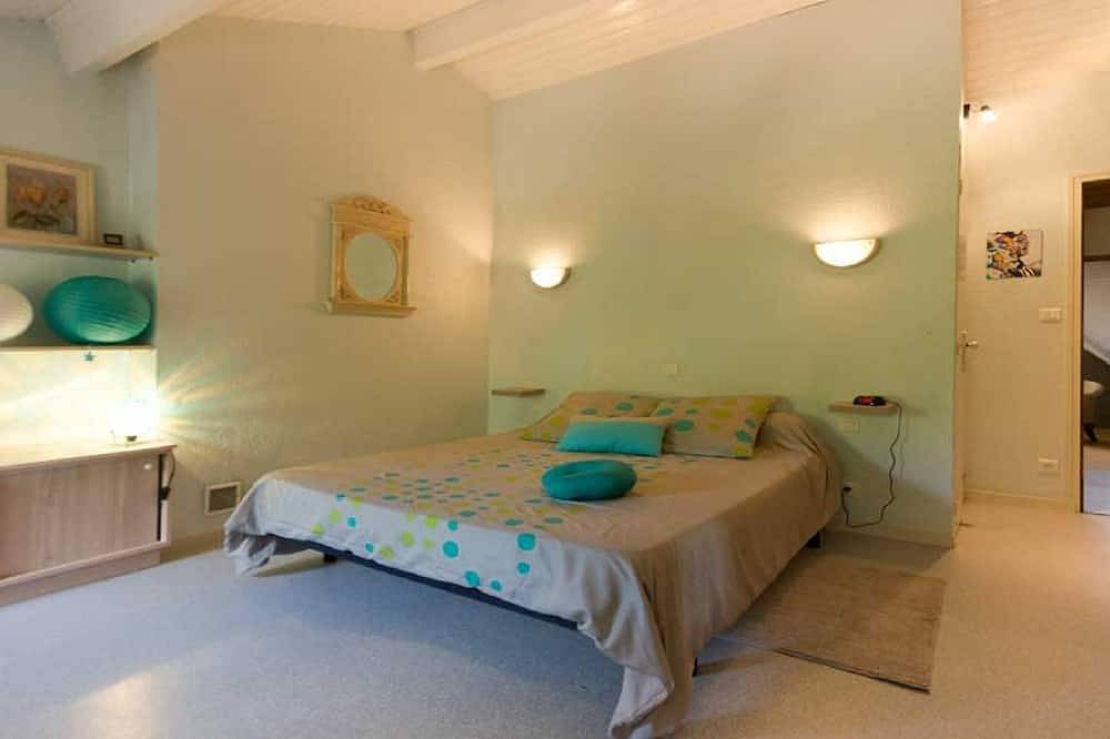Great cottage in Door Cholet and close to Puy du Fou in Trémentines, Cholet region