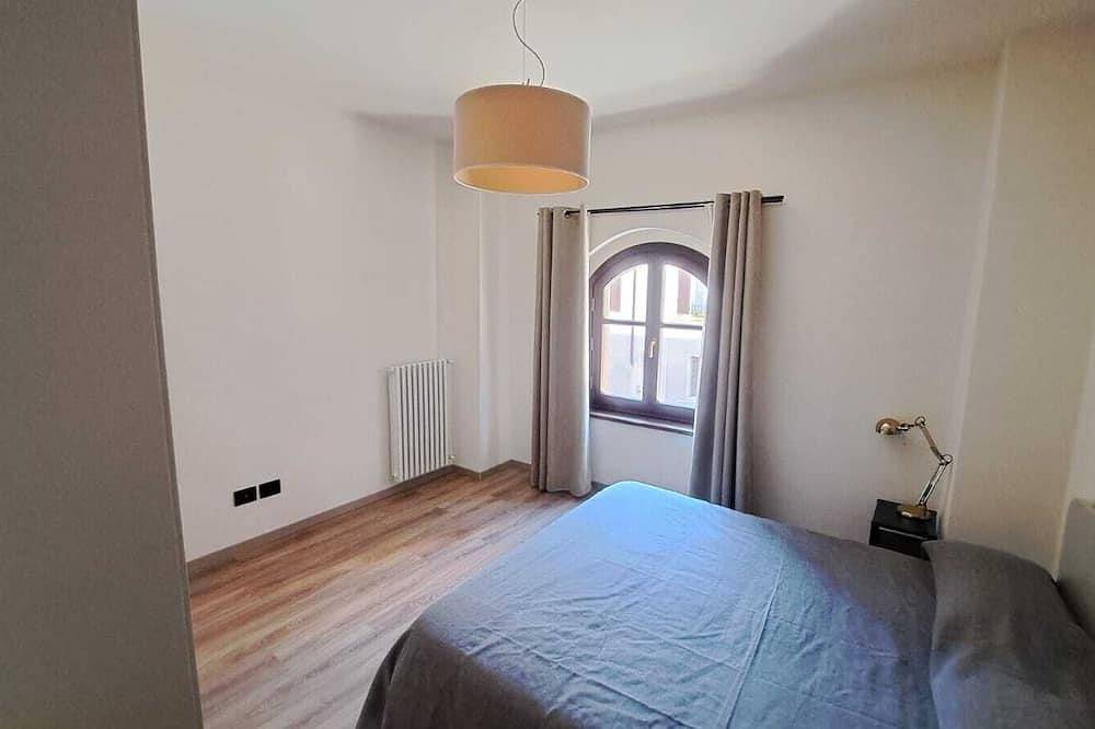 Apartamento entero, Domus Acaja - Lodging Ludovico of Savoy-Acaja in Pinerolo, Provincia de Torino