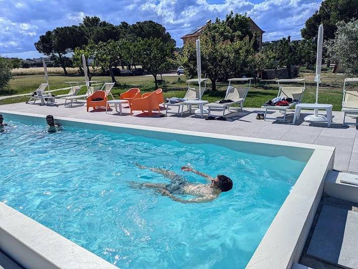 Appartamento per 6 persone, con Terrazza e Giardino nonché Piscina e Panorama a Porto Sant'Elpidio