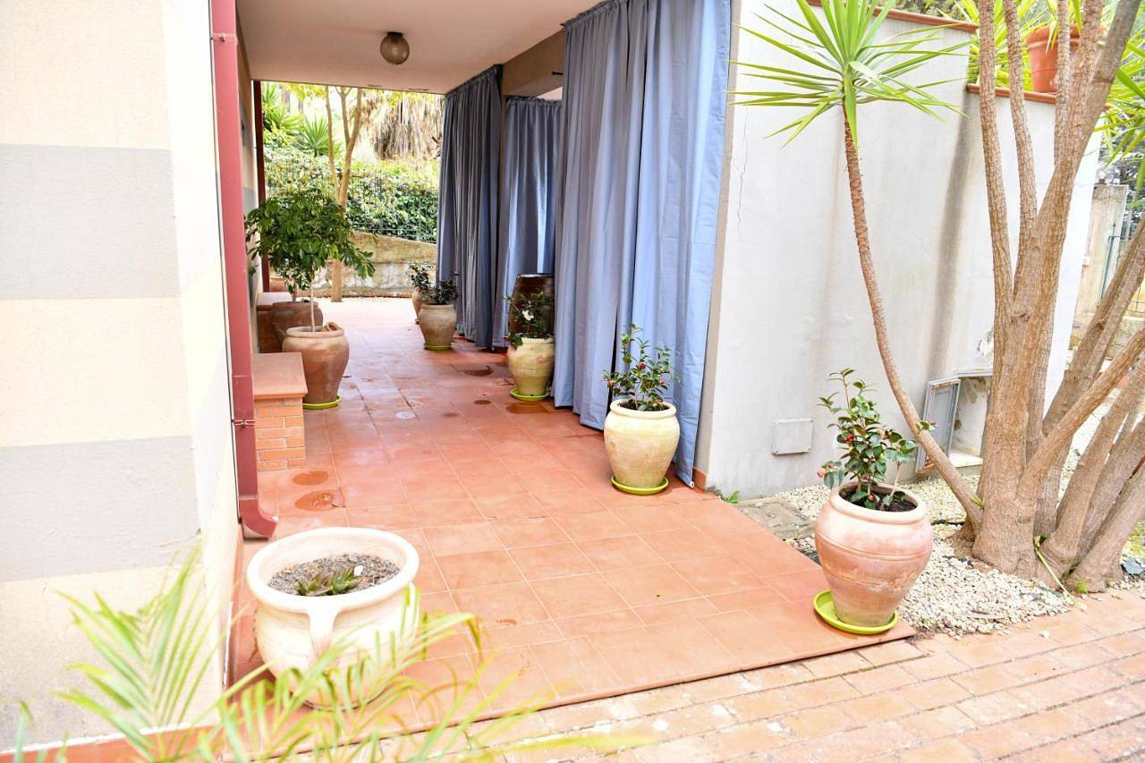 Superior Double Room with Balcony in Enna, Province d'Enna