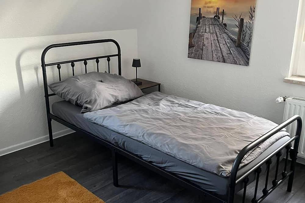 Ganze Wohnung, Ferienwohnung für Familien und Geschäftsreisende Zentral in Crimmitschau in Crimmitschau, Chemnitz und Umgebung