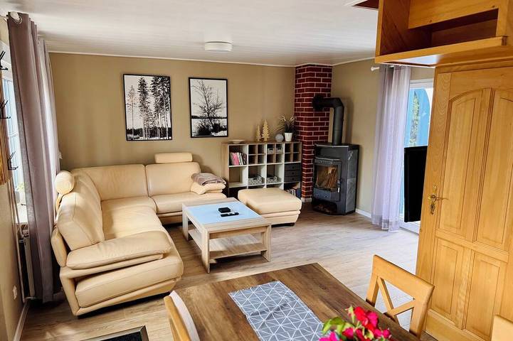 Ferienhaus für 4 Personen, mit Terrasse und Garten - 1