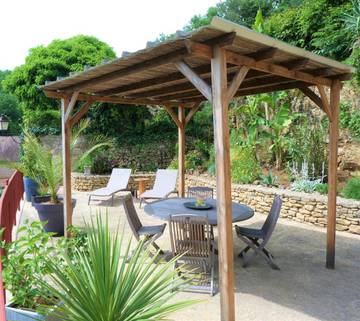 Gîte pour 2 personnes, avec terrasse et vue à Vitrac