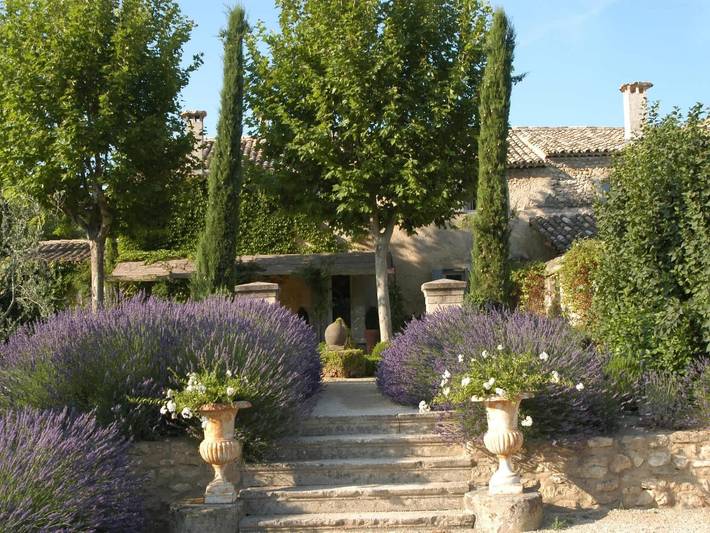 Luxusvilla im Herzen von Lu in Ménerbes, Regionaler Naturpark Luberon
