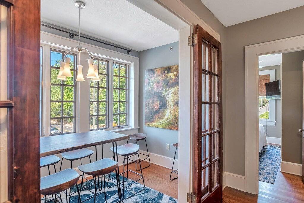 Ganze Wohnung, Historic Charlotte Street Condo in Blue Ridge Parkway, Asheville