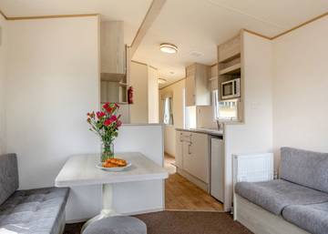 Caravan for 8 People in Calbourne, Isle of Wight, Photo 2