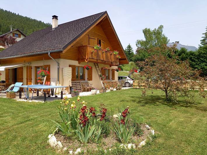 Gîte pour 8 personnes, avec Terrasse et Jardin dans Autrans-Méaudre-en-Vercors