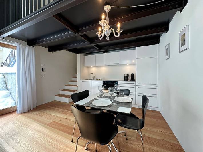 Ferienwohnung für 3 Personen, mit Sauna und Balkon in Zuoz - 2