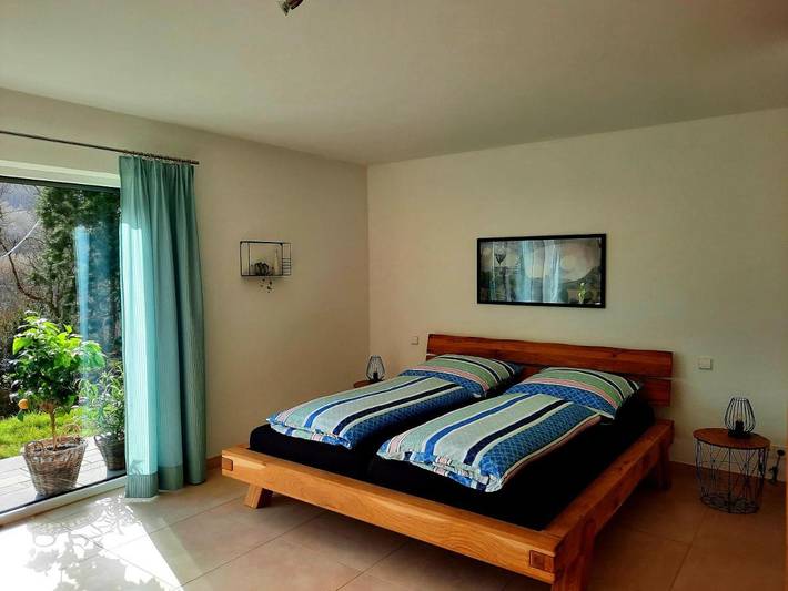 Ferienwohnung für 2 Personen, mit Terrasse und Garten sowie Ausblick in Leinsweiler - 2