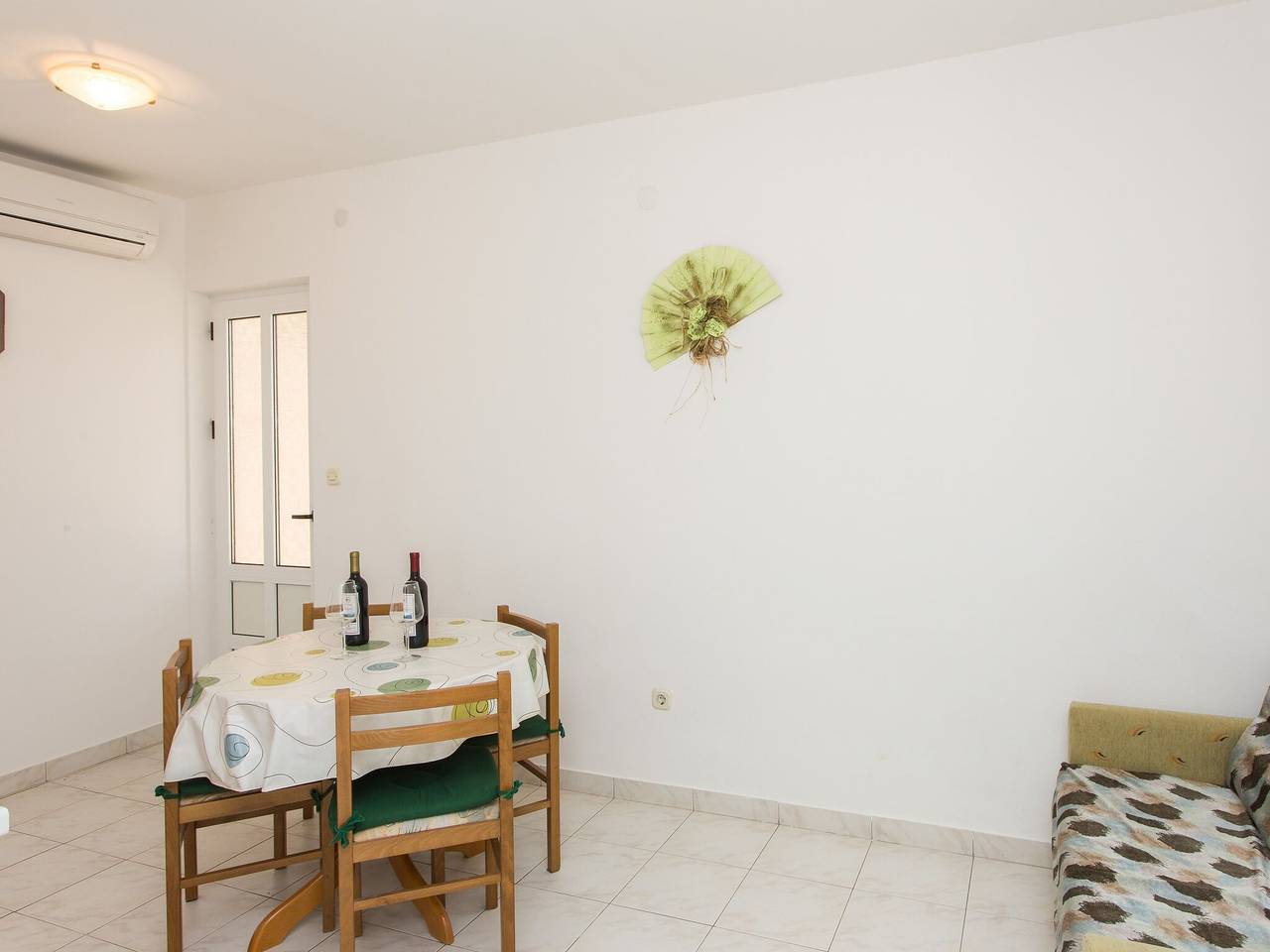 Ganze Wohnung, Apartments Villa Dingač- Borak - Comfort One Bedroom Apartment with Balcony and Sea View No. 4 in Potomje, Dubrovnik-Neretva