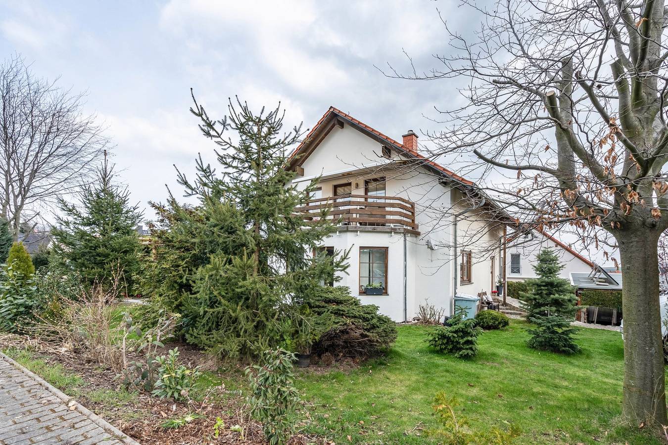 Ganze Wohnung, Ferienwohnung 'Omatina' mit Balkon und Wlan in Bannewitz, Osterzgebirge