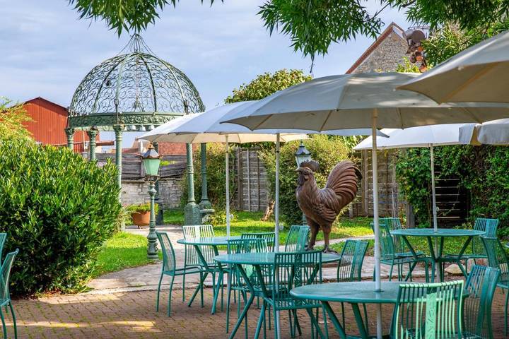 Hôtel pour 2 personnes, avec jardin, animaux acceptés dans Nitry - 3