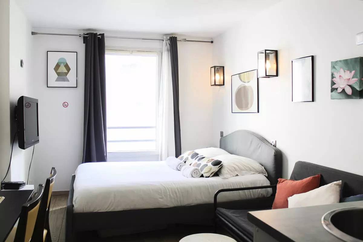 Studio entier, Studio pour 2 Personnes in Courbevoie, Hauts-de-Seine
