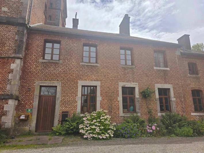 Location de vacances pour 7 personnes, avec piscine ainsi que jardin et vue à Ohey - 2