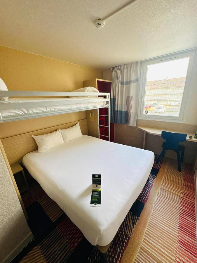 Hôtel pour 2 personnes, avec jardin, animaux acceptés à Saint-Witz - 2