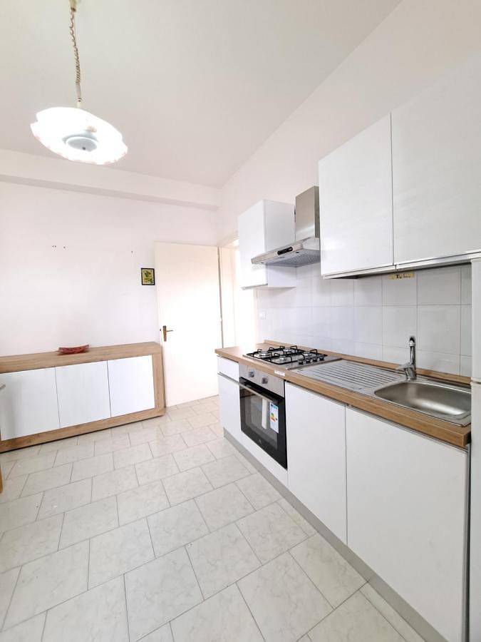 Location de vacances pour 4 personnes, avec vue et balcon à Lido Marini - 4