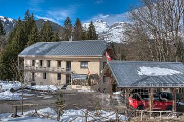 Gîte pour 4 personnes, avec jacuzzi et terrasse à Sallanches