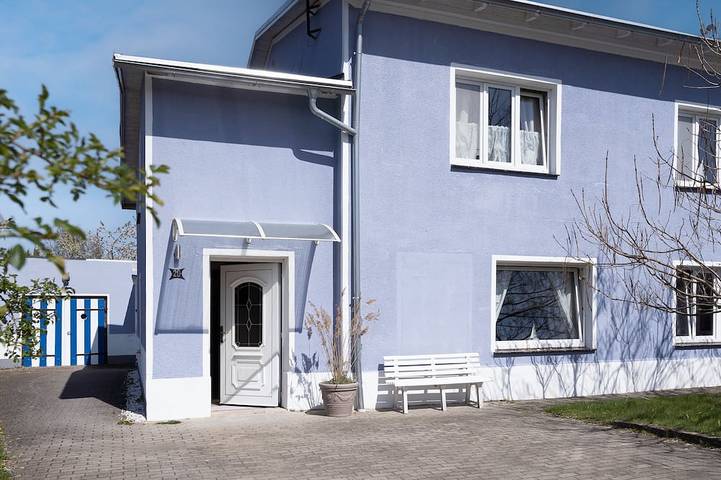 Ferienhaus für 10 Personen, mit Garten, mit Haustier in Kröslin