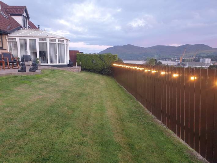 Holiday rental for 6 people, with garden and lake view, child-friendly in County Down