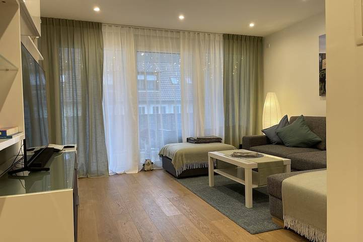 Ferienwohnung für 5 Personen, mit Balkon in Metzingen