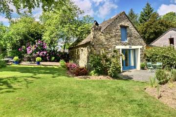 Maison de vacances pour 2 personnes, avec jardin à Sizun