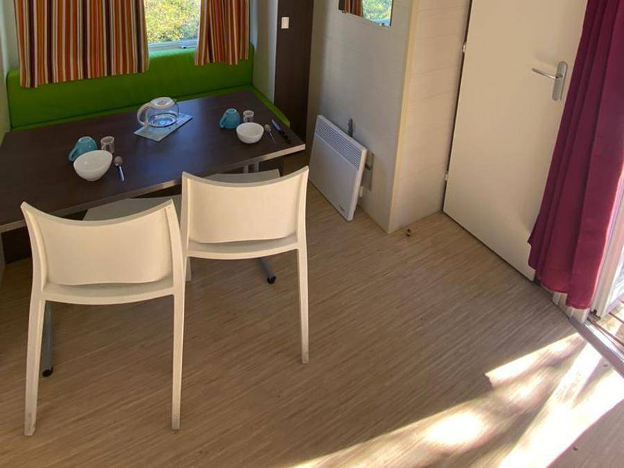 Flower Camping Lac aux Oiseaux - Mobilheim 4 personen - Mobilheim Komfort 2 Schlafzimmer 4 Personen ohne Klimaanlage in Martiel, Quercy