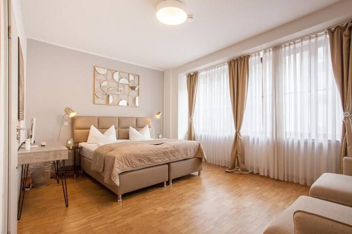 Hotel para 4 personas - 1