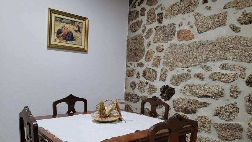 Location de vacances pour 4 personnes, avec vue et balcon dans Castro Daire - 3