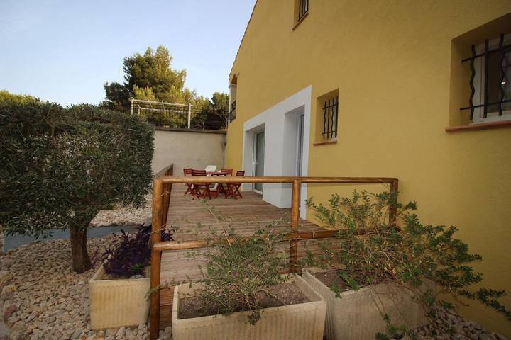 Gîte pour 4 personnes, avec jardin et vue à Ensuès-la-Redonne - 2