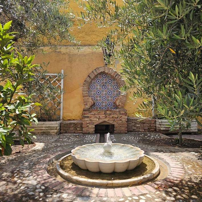 Casa rural para 15 personas, con Terraza además de Jardín y Piscina para niños en Tierra del Vino