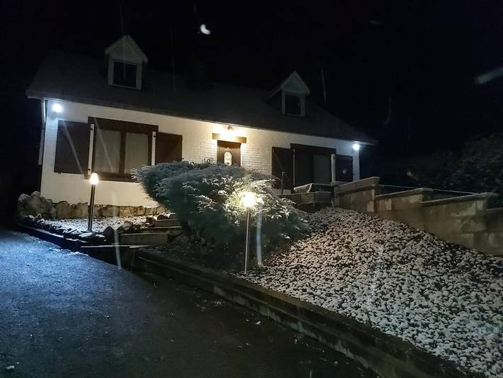 Location de vacances pour 6 personnes, avec sauna ainsi que vue et jardin dans Septon - 2