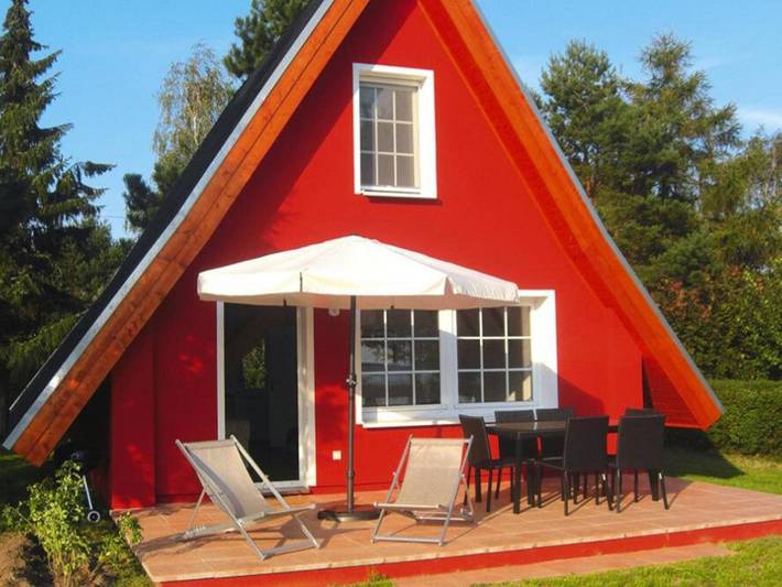 Ferienhaus für 4 Personen, mit Terrasse und Seeblick sowie Ausblick und Garten, kinderfreundlich in Rankwitz - 2