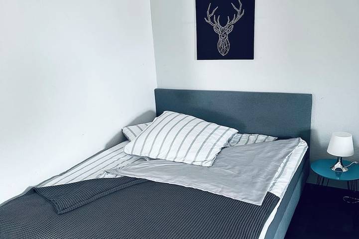 Ganze Wohnung, Ferienwohnung mit Balkon in Calden, Landkreis Kassel