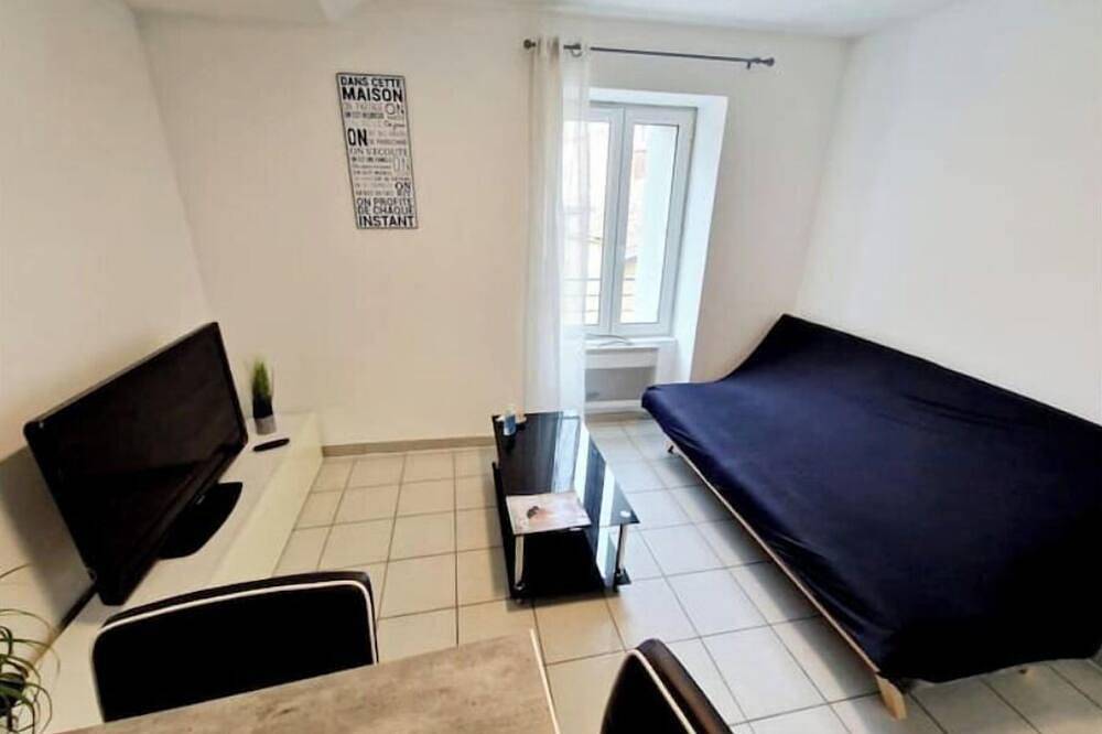 Apartamento entero, Pleasant F2 Downtown in Valence (Drôme), Región de Valence