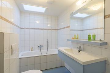 Glamping voor 10 Personen in Nationaal Park De Maasduinen, Limburg, Afbeelding 4